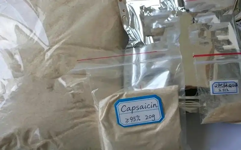 Safety handling tips for natural capsaicin powder